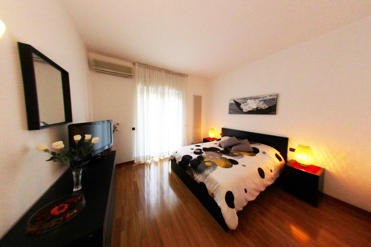 Apartment De Rossi Bari Extérieur photo